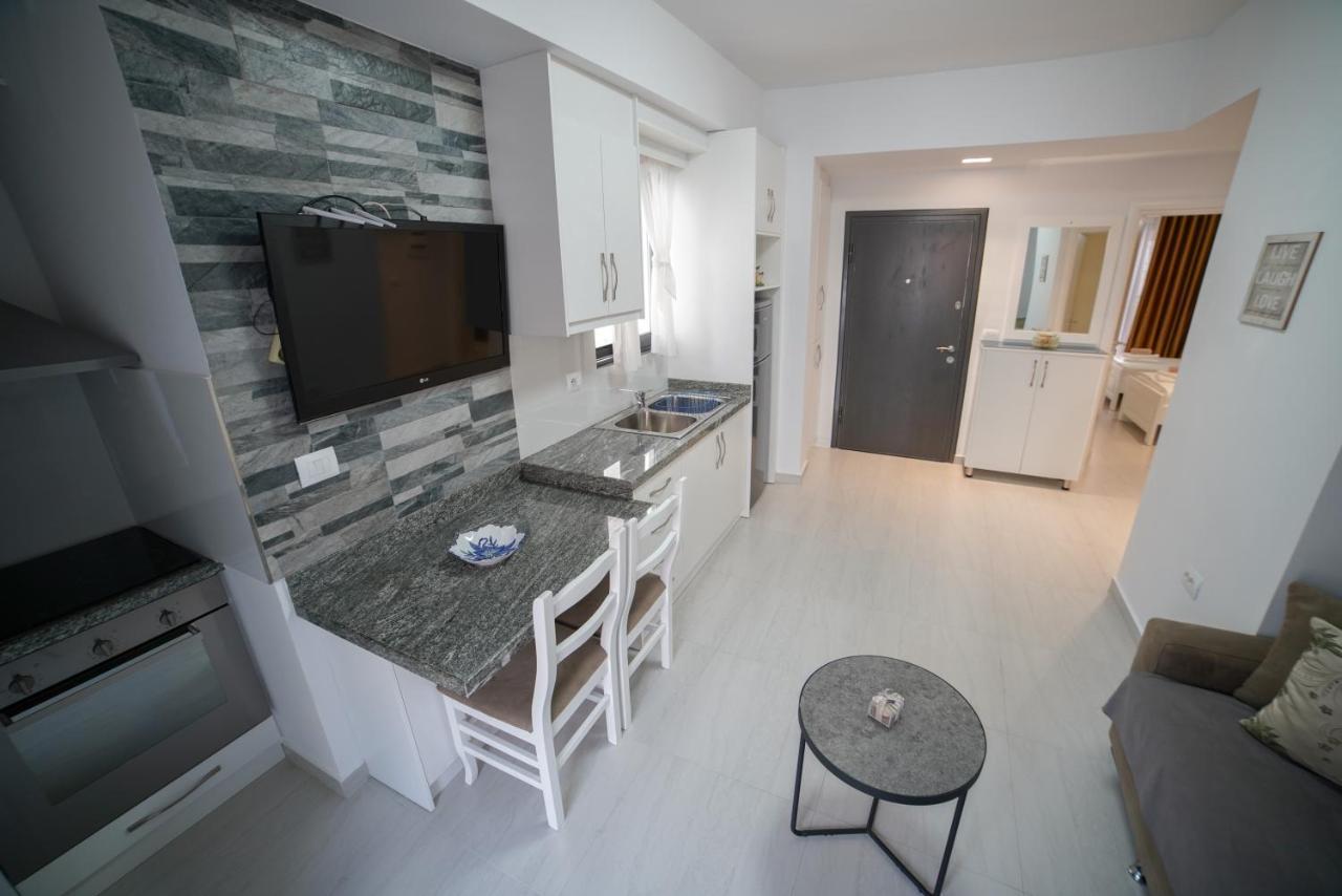 City Glow Apartments Sarandë 外观 照片