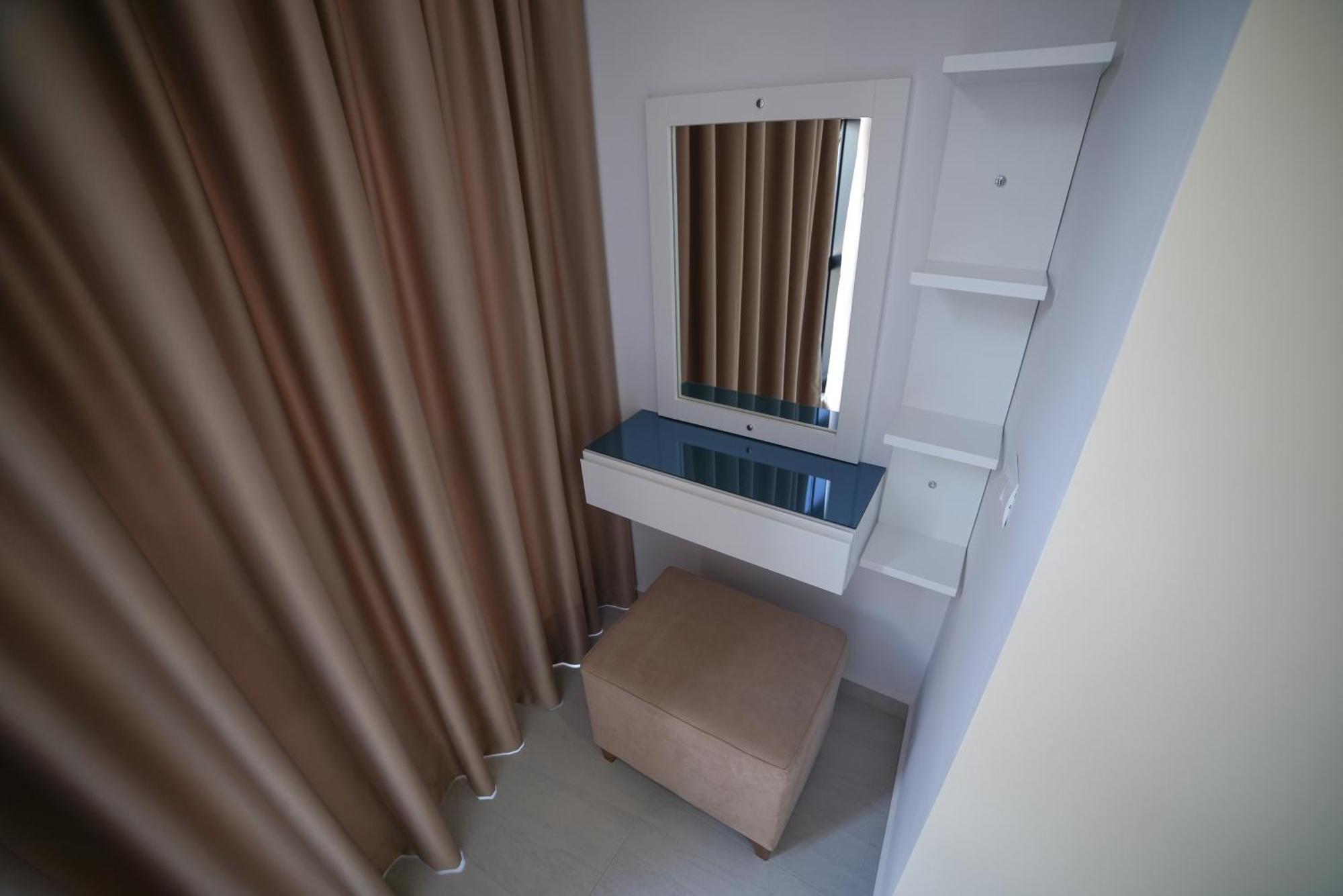 City Glow Apartments Sarandë 外观 照片