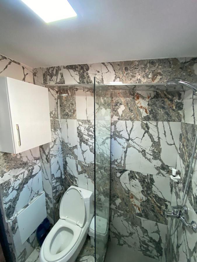 City Glow Apartments Sarandë 外观 照片