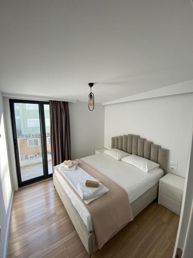 City Glow Apartments Sarandë 外观 照片