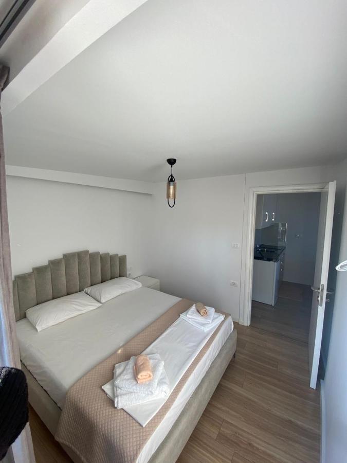 City Glow Apartments Sarandë 外观 照片